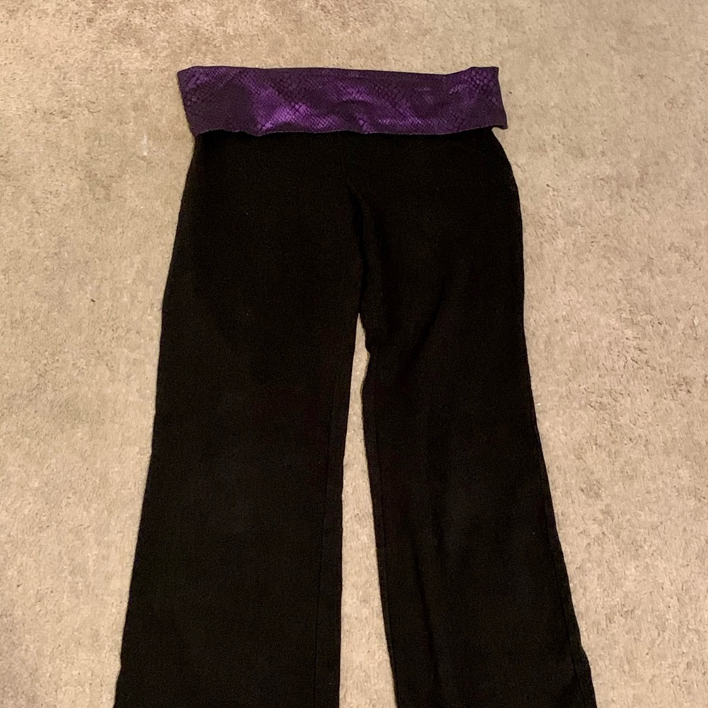 VS Pink Flared cut Yoga Pant Size Large